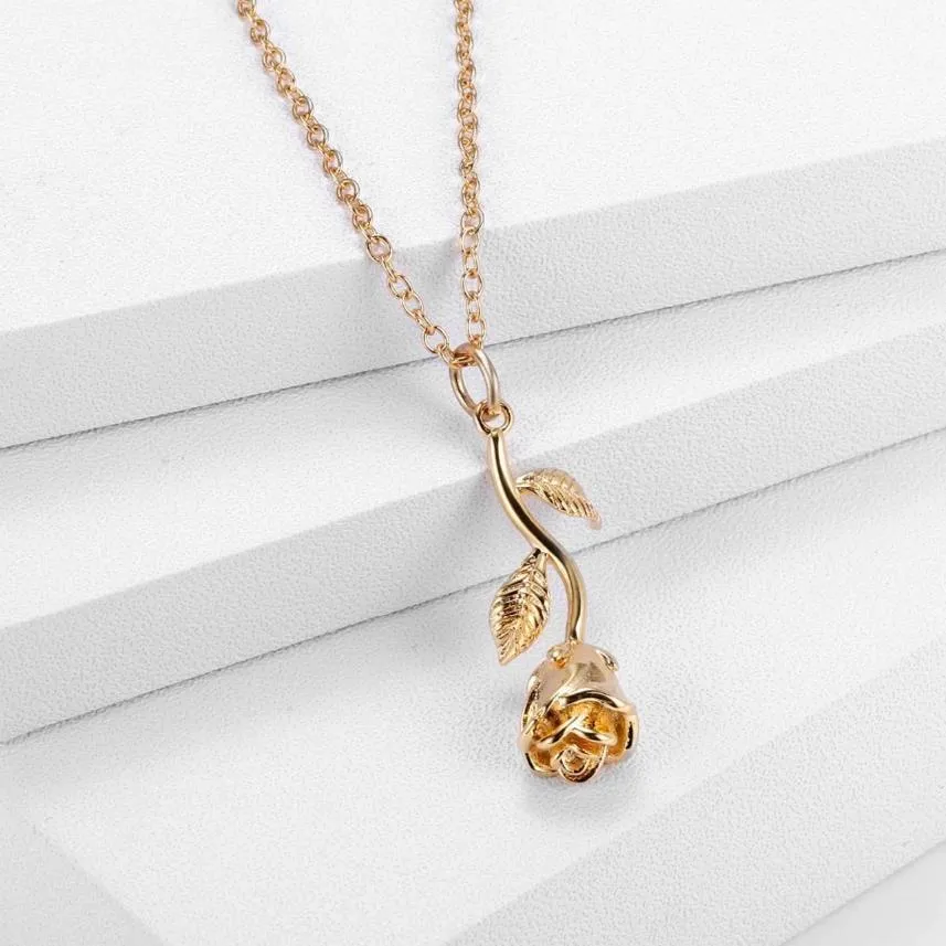 Aimyon Rose Necklace