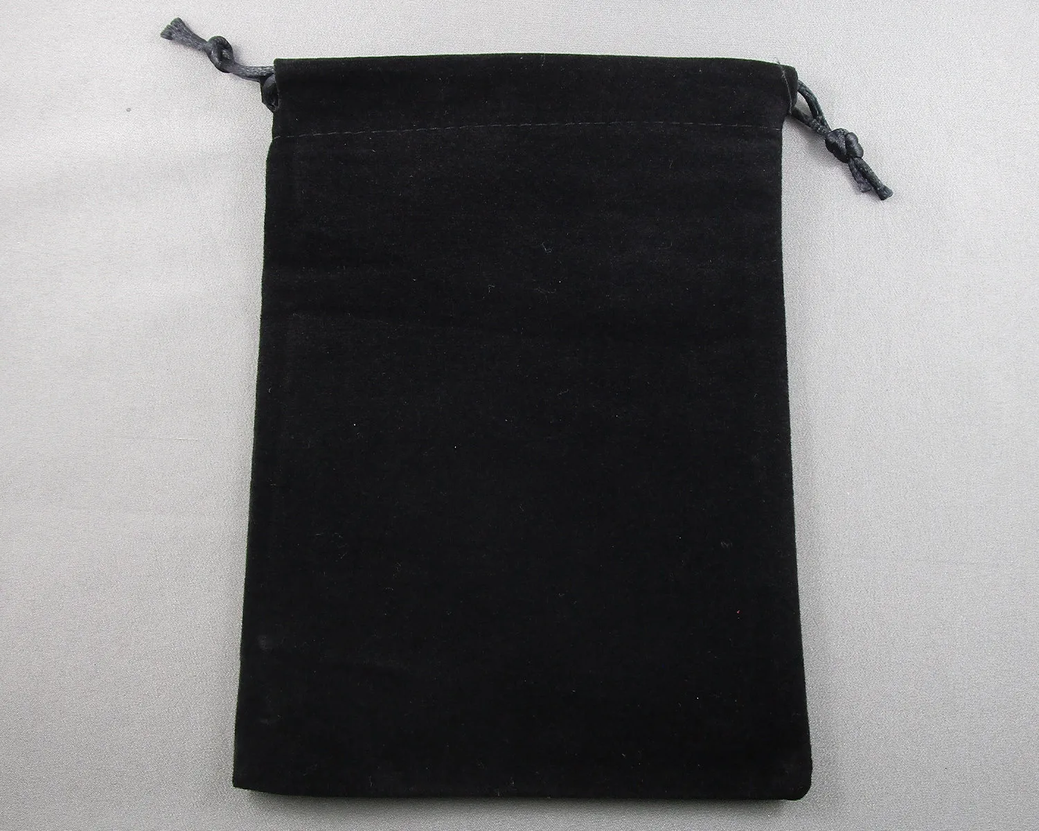 Black Velvet Bag for Gemstones 18x13cm 1pc (4038)