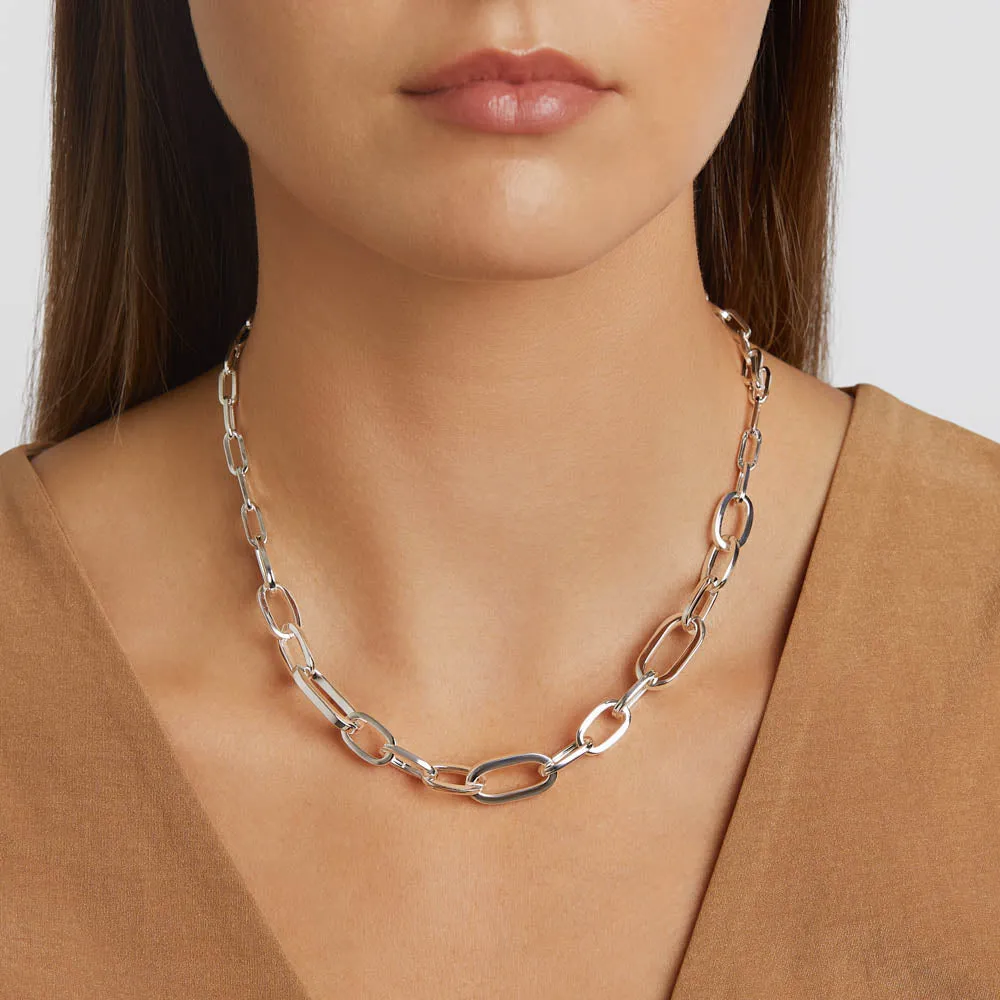 Bold Paperclip Chain Necklace in Silver