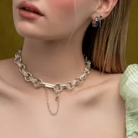 CLARISE. Ornate Cross Link Chain Collar - Silver