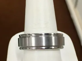 Men's Titanium Wedding Ring