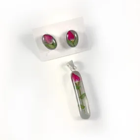 Natural Flowers Resin Pendant & Earring Set